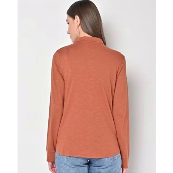 Gap Soft Knitted Shirt in Saddle Brown. Size medium. - Picture 4 of 16